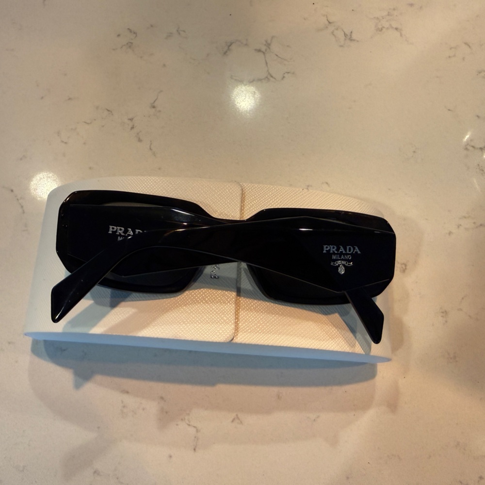 Prada Rectangular Black Sunglasses - image 5